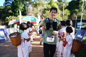 BIB: 2500
                            <button type="button" onclick="openModal(19045502)" class="btn btn-primary btn-sm float-right btn-popup" data-toggle="modal" data-target=".modal-high-quality">
                        <i class="fas fa-shopping-cart"></i> Add to Cart
                    </button>
                                            <button type="button" onclick="isThisMe(19045502, true)" class="btn btn-success btn-sm float-right btn-popup btn-isme hidden" data-toggle="tooltip" data-placement="bottom" title="นี่คือรูปของคุณใช่ไหม คลิกที่นี่เพื่อเอาเข้าอัลบั้ม">
                        <i class="fas fa-plus"></i> Add to album
                    </button>
                    <button type="button" onclick="isThisMe(19045502, false)" class="btn btn-warning btn-sm float-right btn-popup btn-isnotme hidden">
                        <i class="fas fa-ban"></i> Remove from album
                    </button>